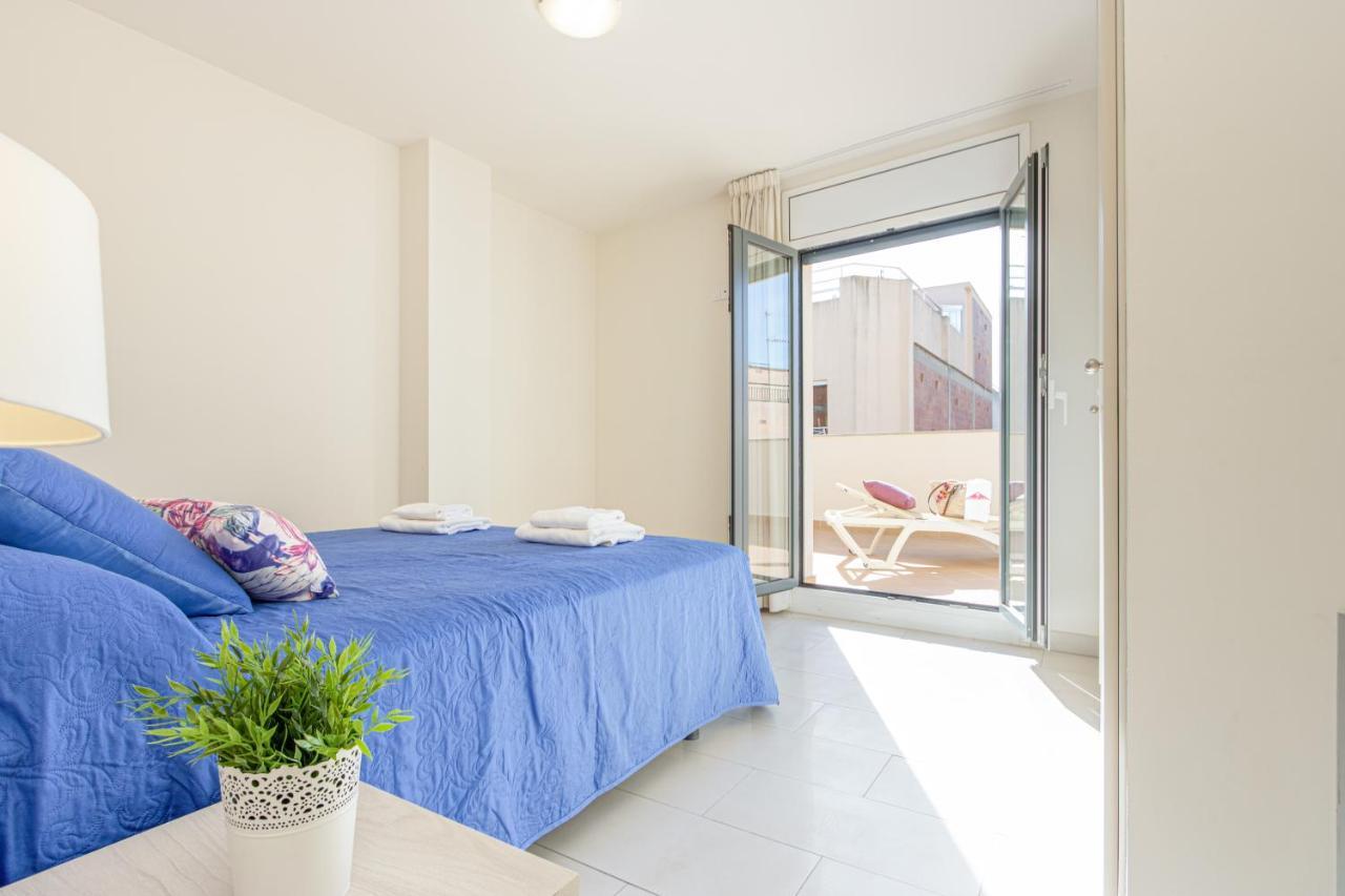 Apart-Rent Apartamento Francesc Macià Ático Roses Exterior foto